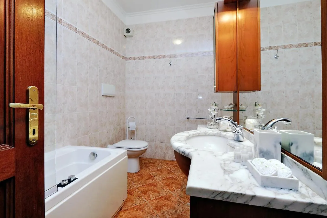 Colosseo Sunset Apartment Rome